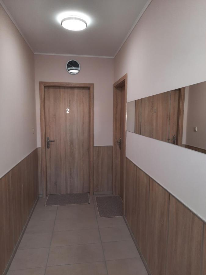 Fenyo Apartman Apartamento Nagykáta Exterior foto